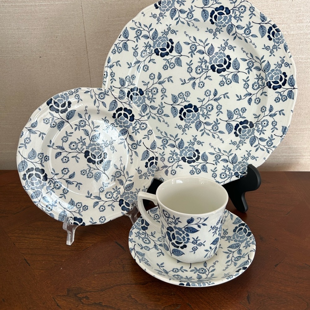 Royal Staffordshire Heirloom Victoria Blue Ironstone China 4 piece place setting